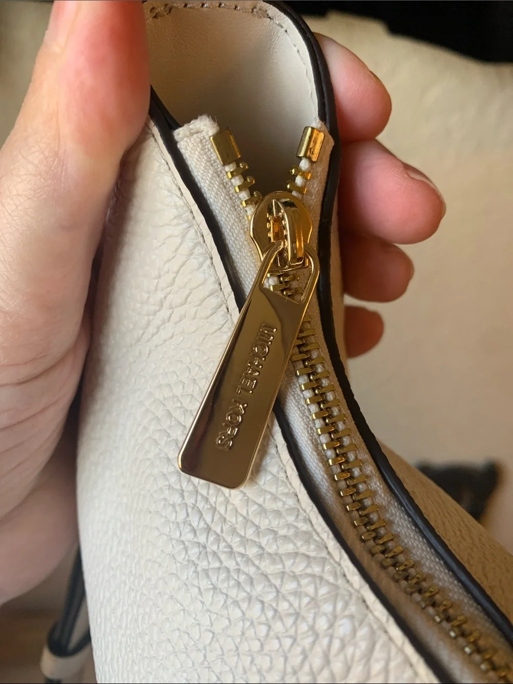 Michael Kors Ember Small Women Leather Messenger Shoulder Handbag Optic White